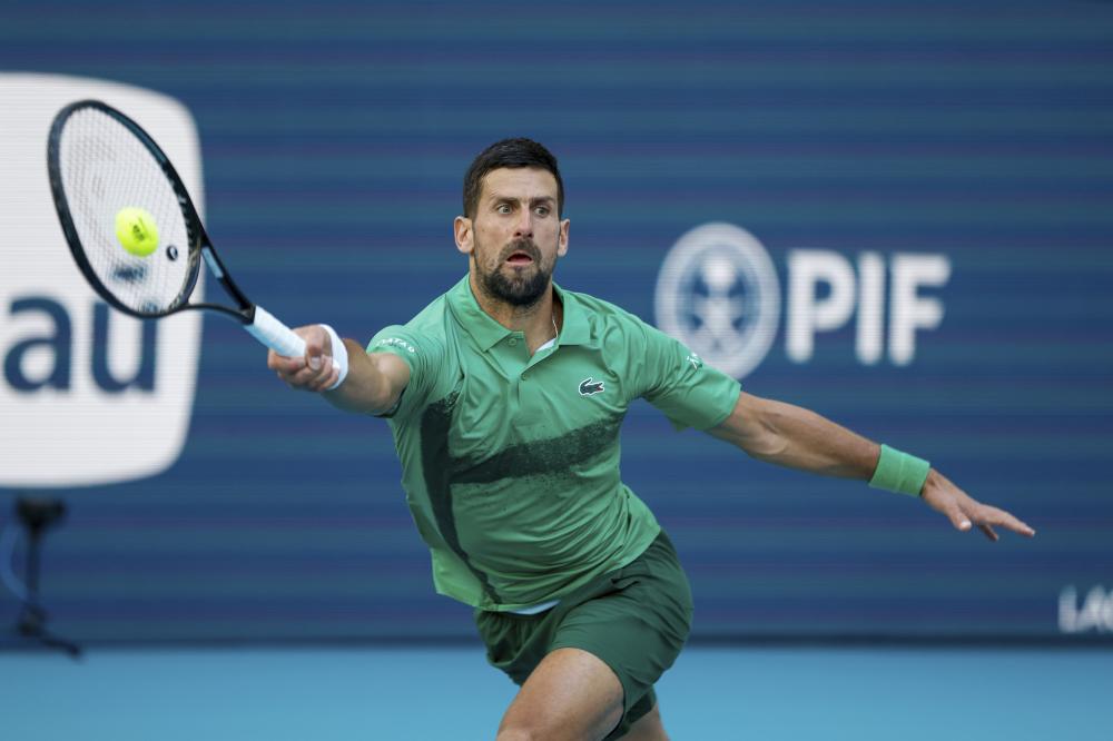 英超｜红魔“幸运一脚”险胜村民 阿莫林：感觉自己老了10岁.